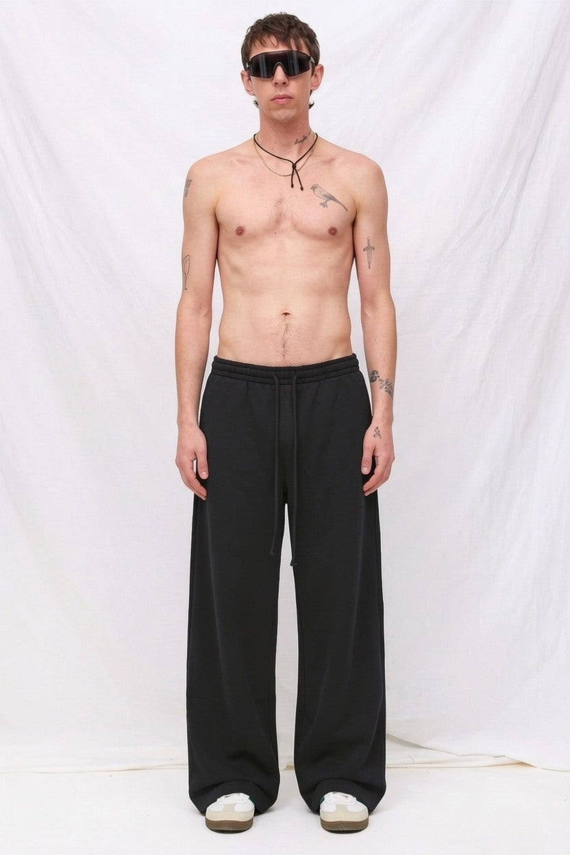 Black Fleece Straight Leg Sweatpant