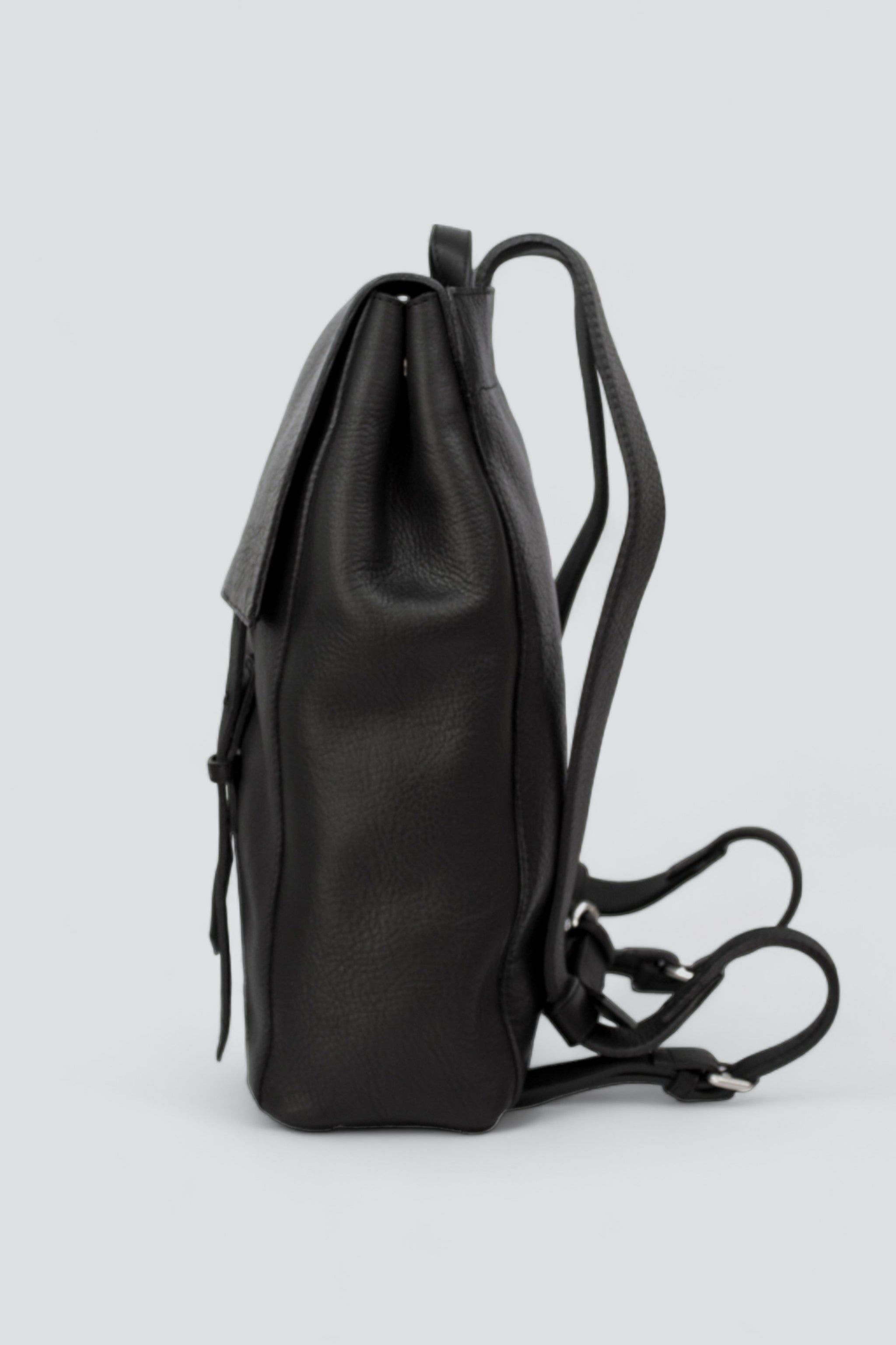Black Leather Backpack S