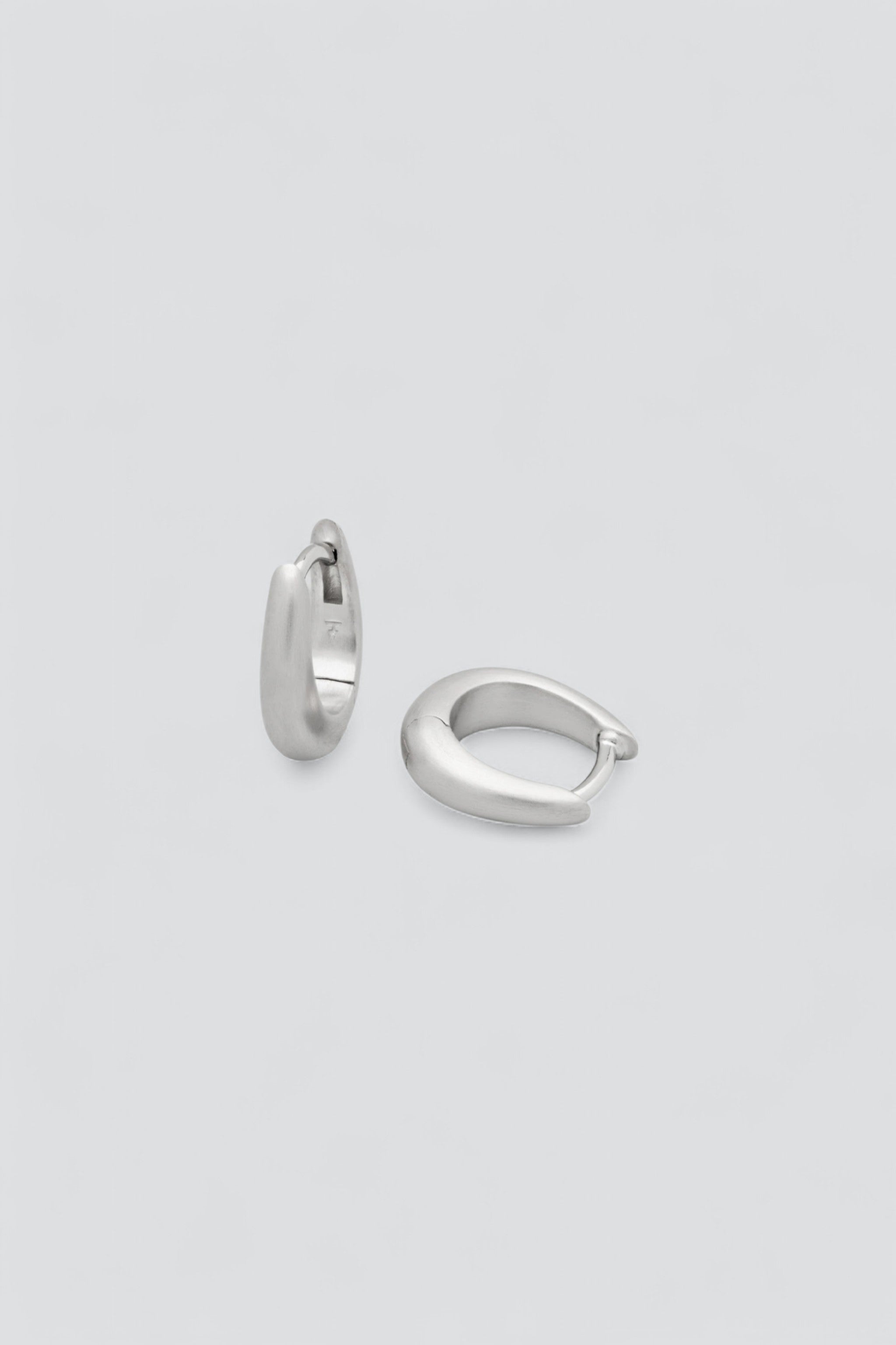 Silver Satin Liz Huggies