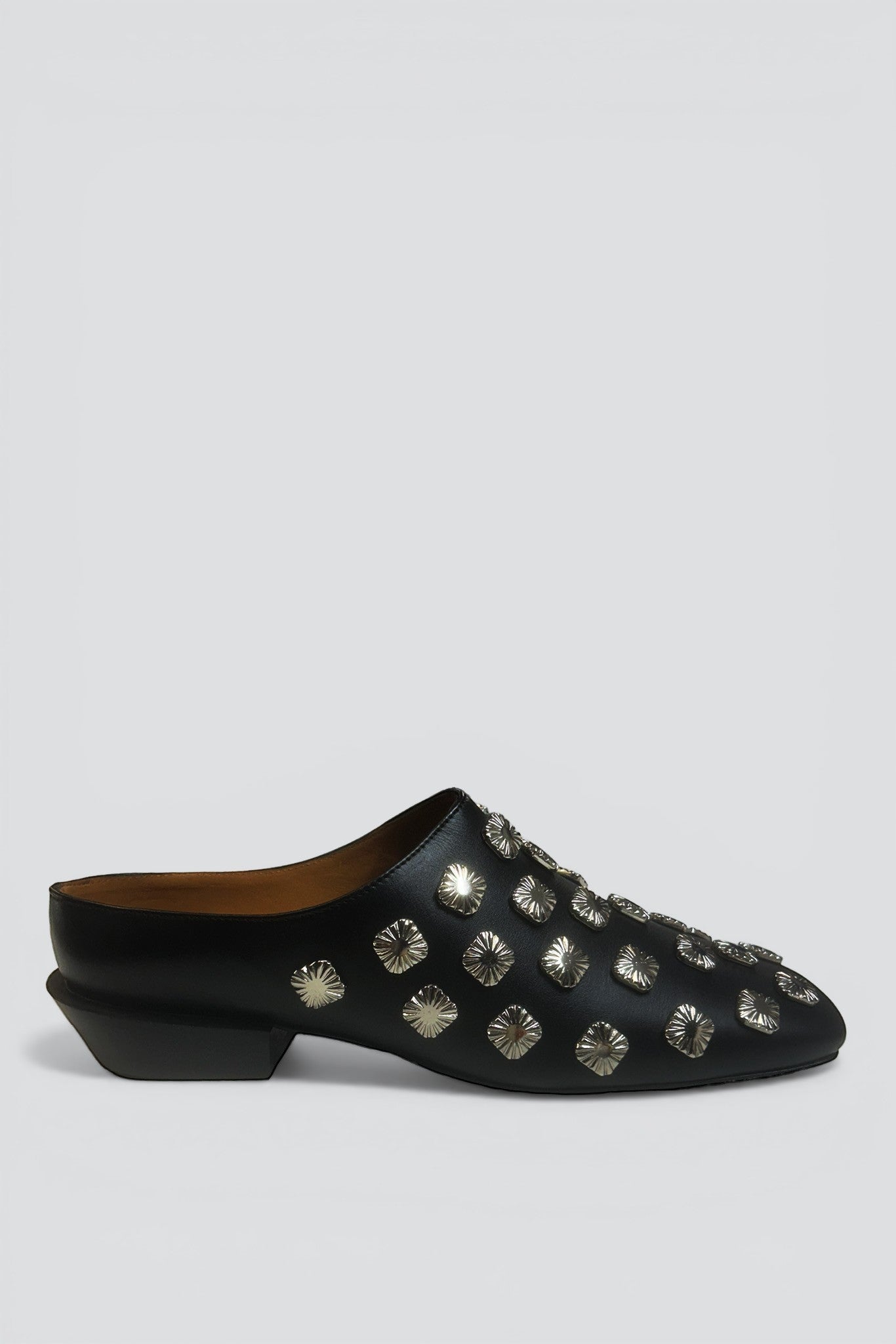 Toga Pulla - Assembly New York