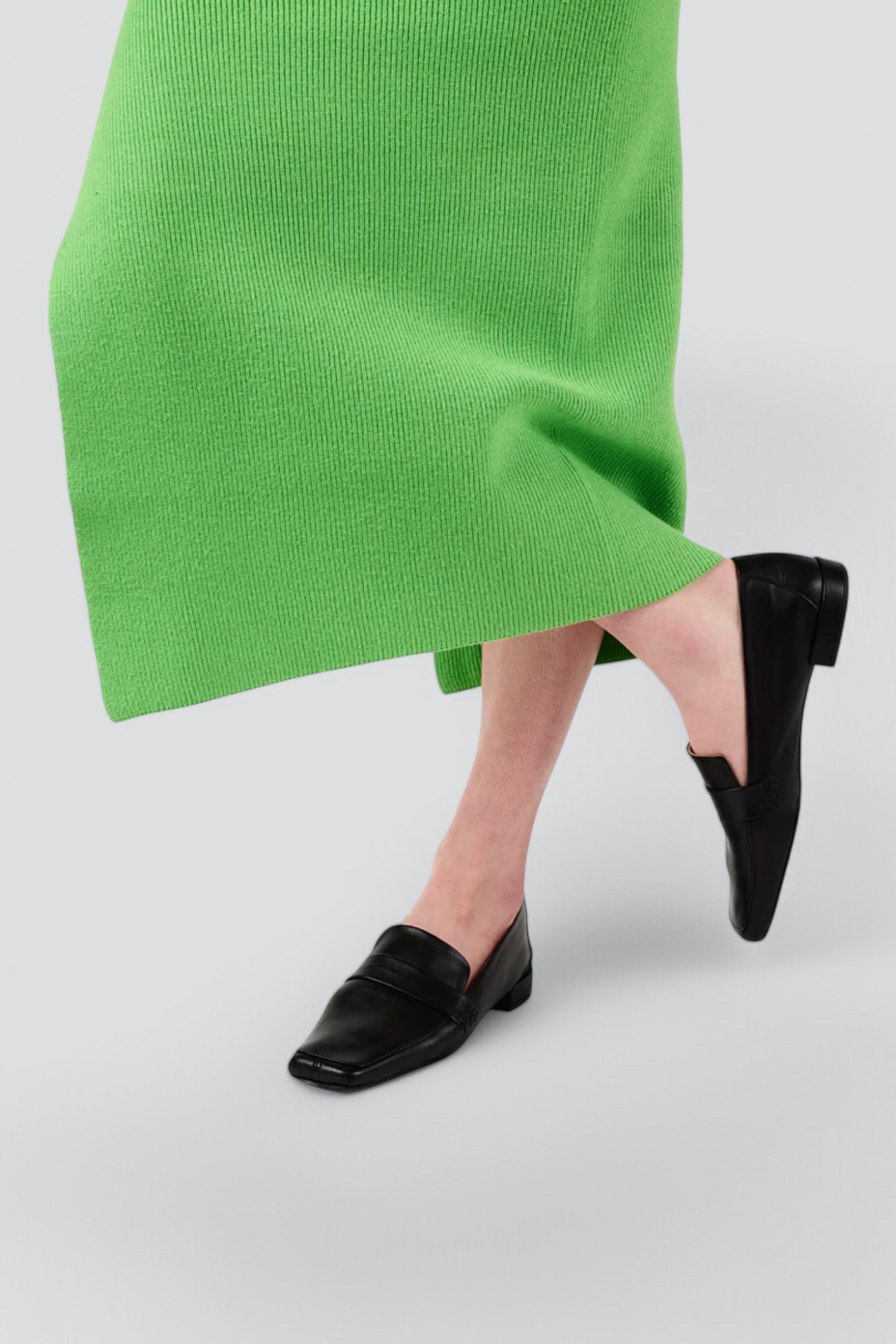 Black Pinky Loafer