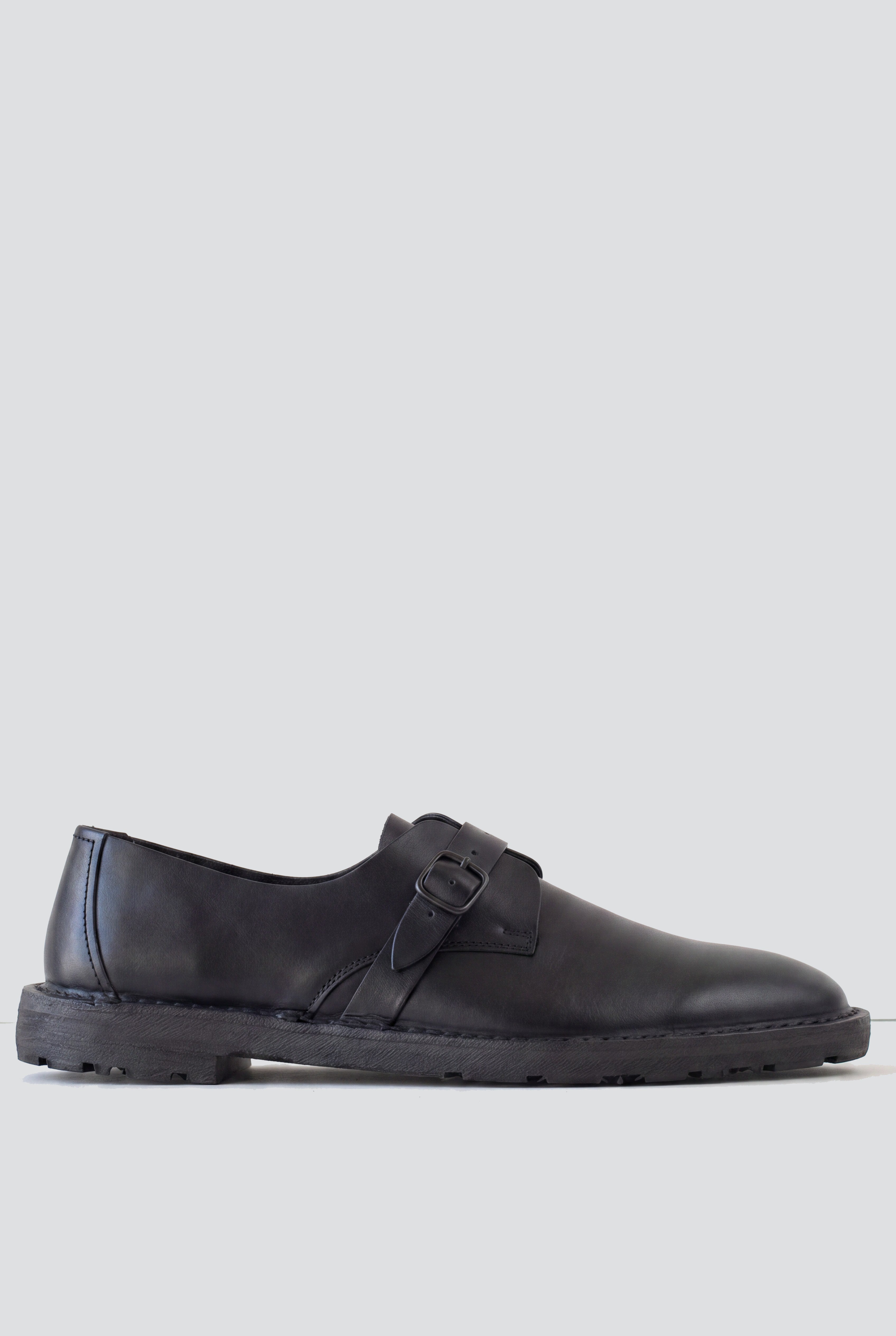 Black 10/35 Special Edition Shoe