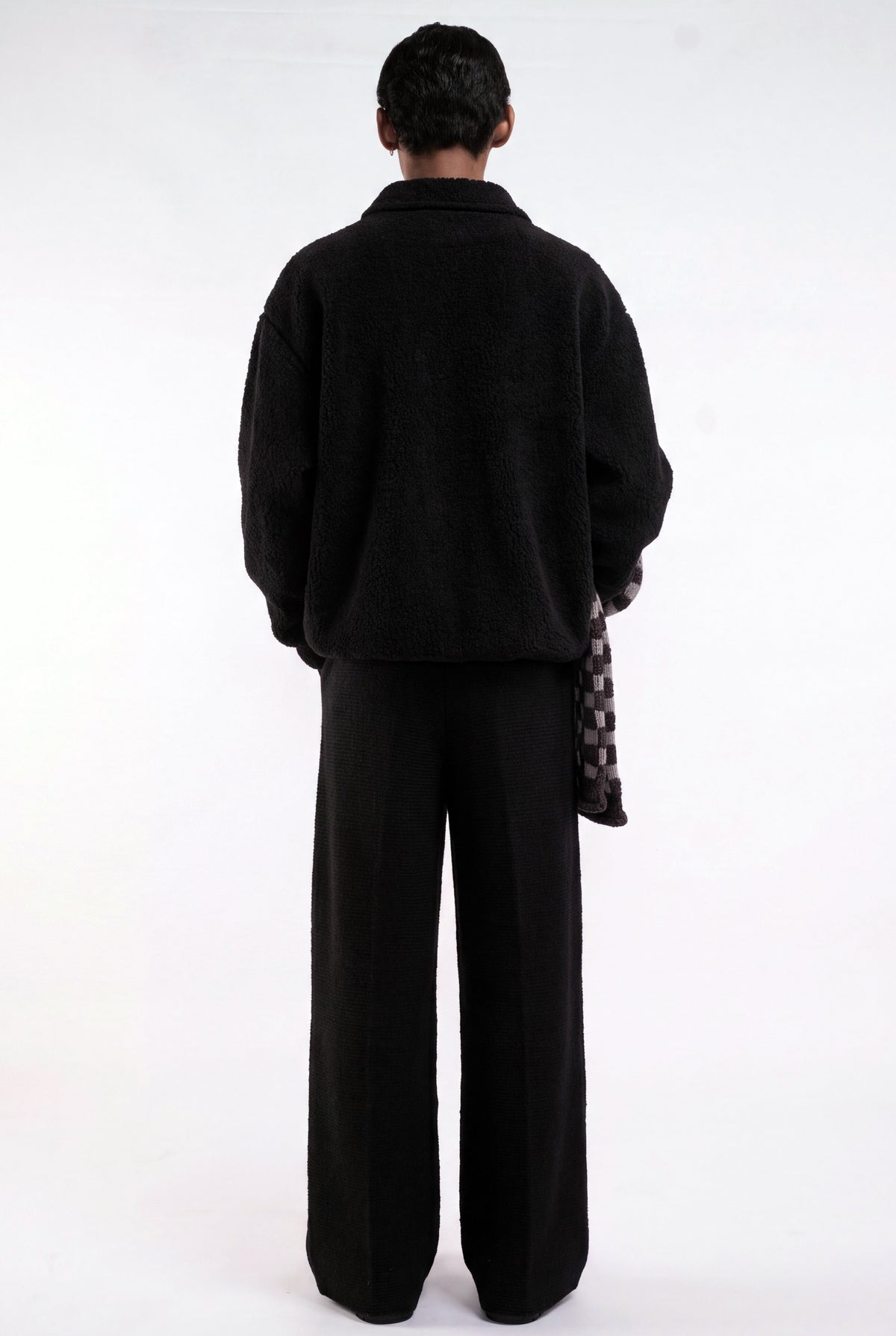 Black Other Pullover