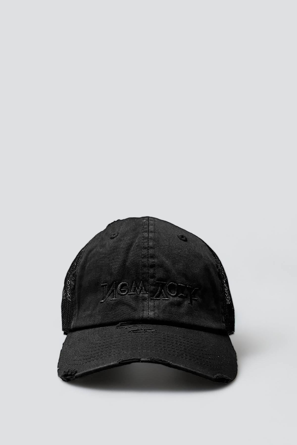 Distressed New York Embroidered Trucker Hat - Black