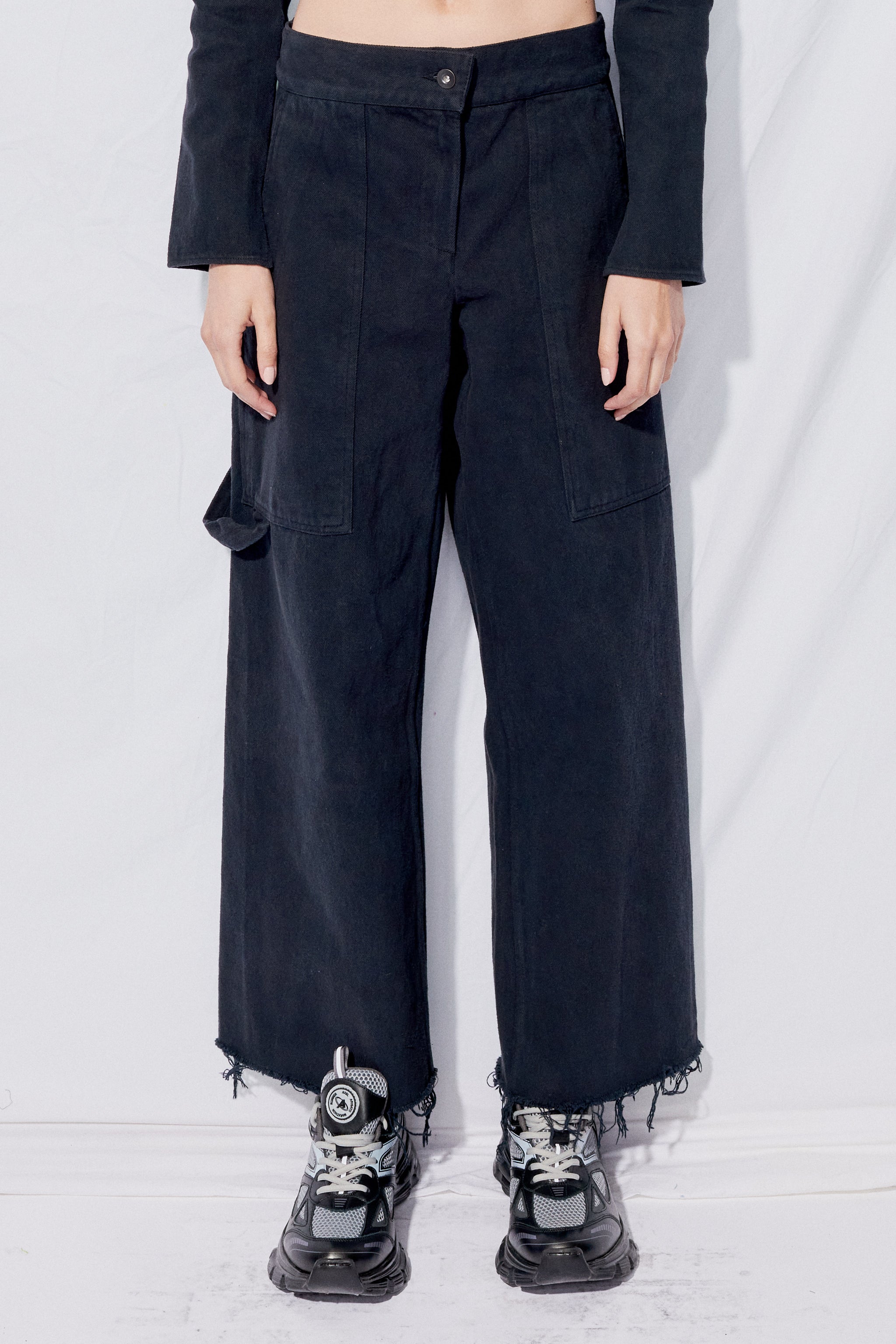 Black Overdye Denim Crop Simple Pant
