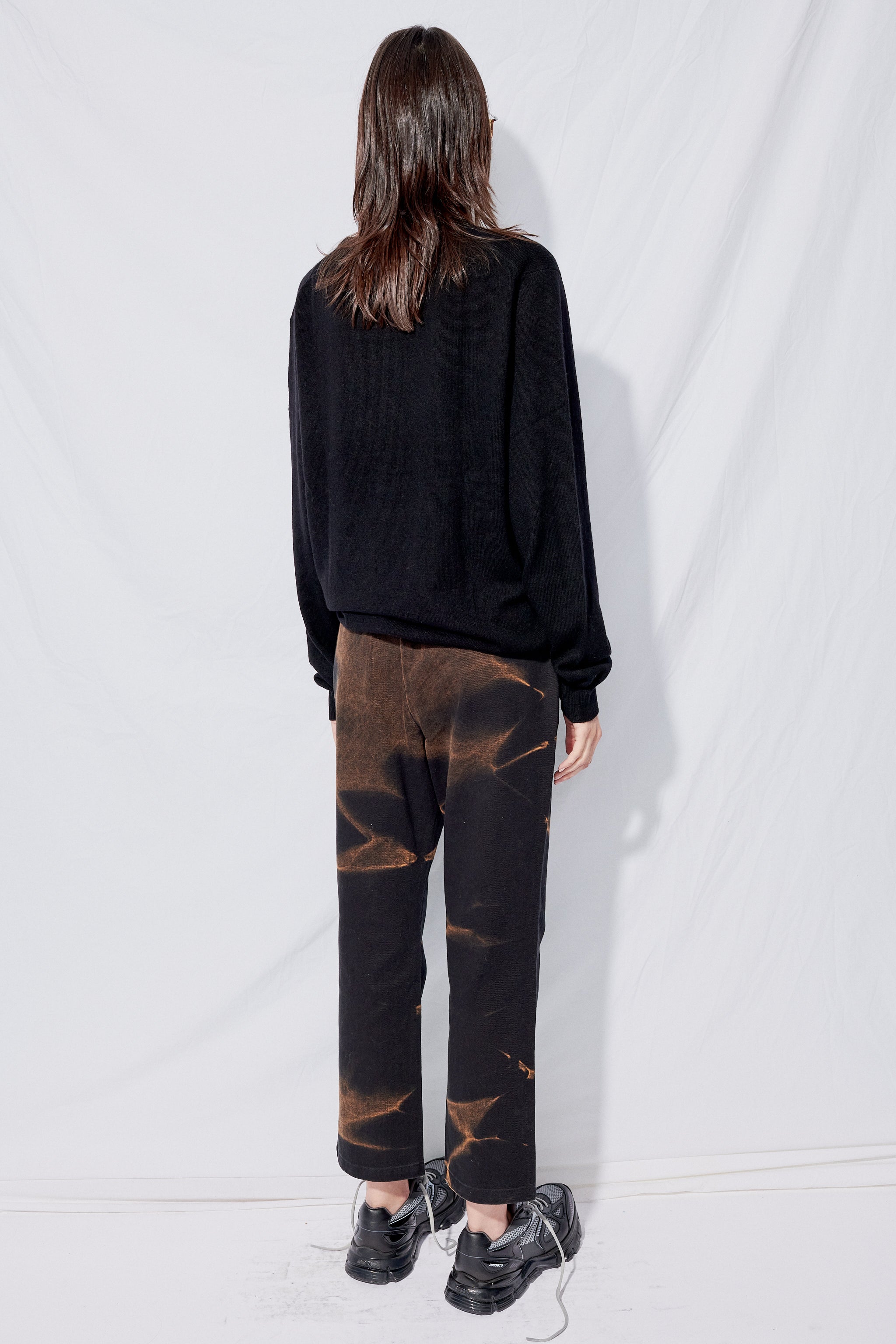 Black Cashmere Crewneck