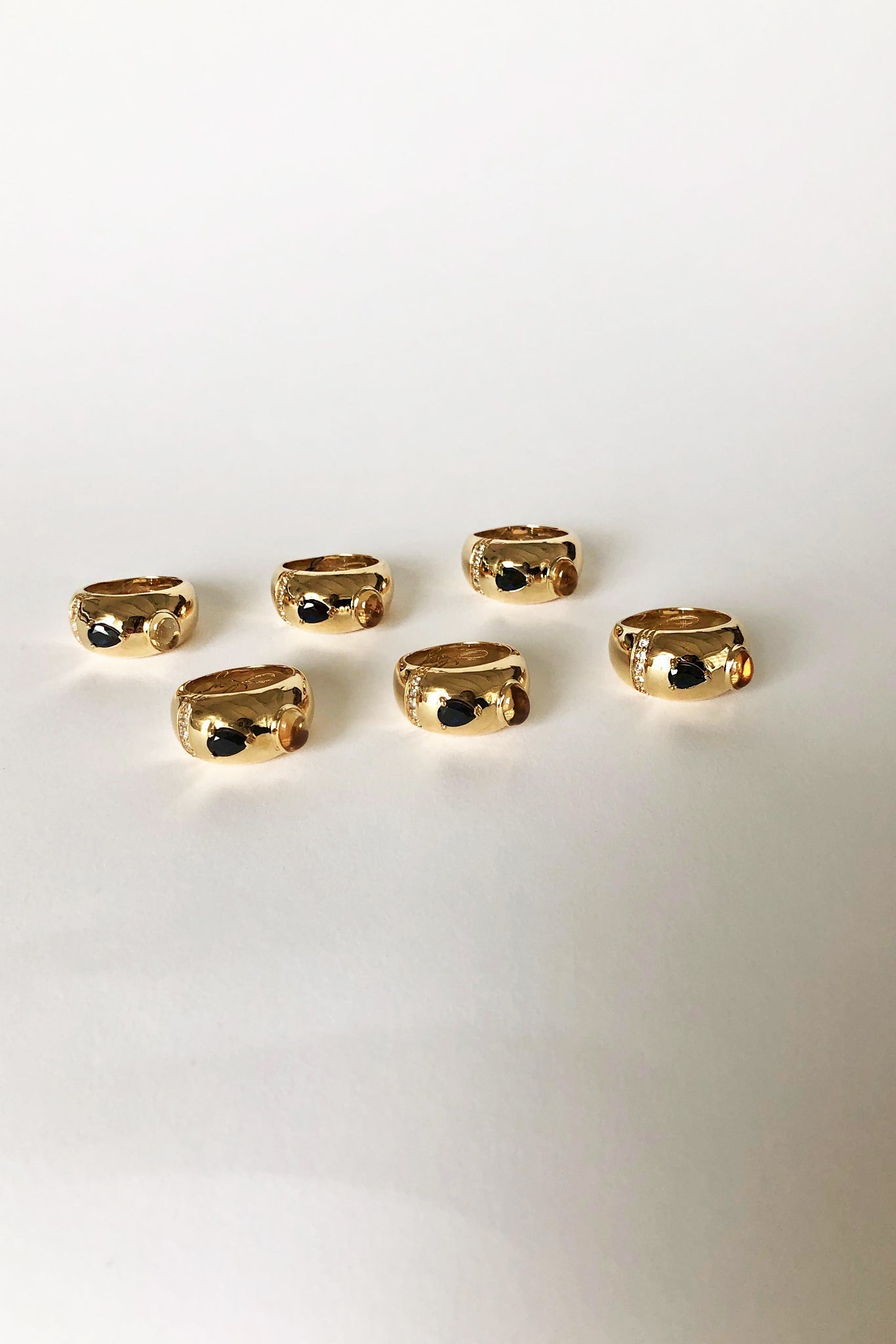 14K Solid Gold Bubble Bezel Ring